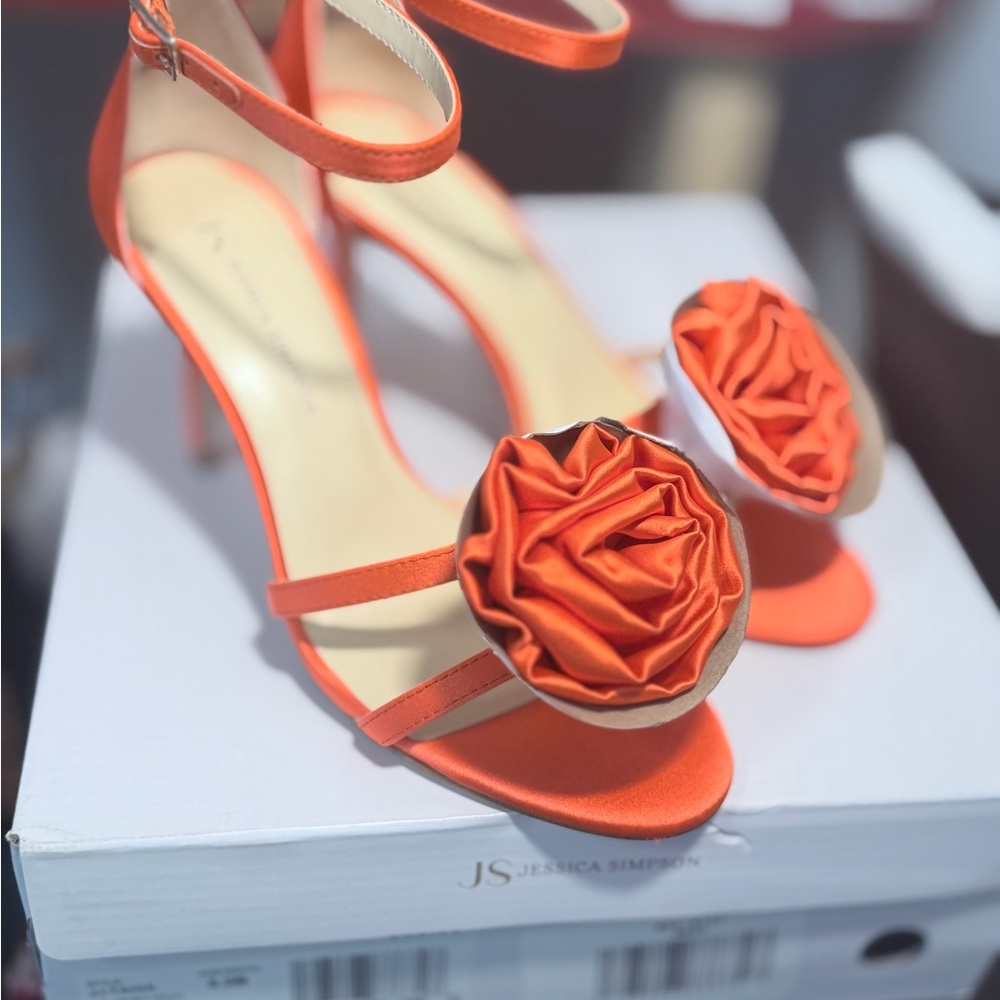New in Box Jessica Simpson Vibrant Tangerine Heels Sandals Size 6.5